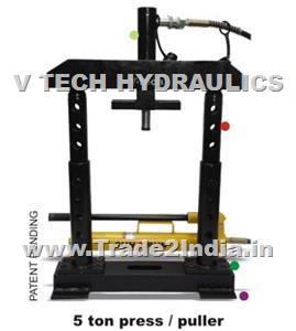 > </div>
<div class=